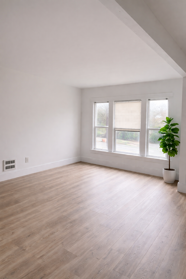 1732 Martin Luther King Jr Way S #D - Photo 3 of 8