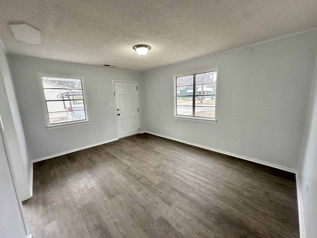 80 Wilkes Cir #1 - Photo 2 of 8