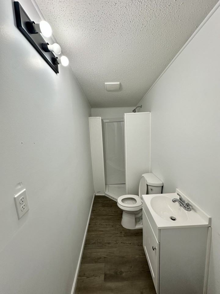 80 Wilkes Cir #1 - Photo 5 of 8