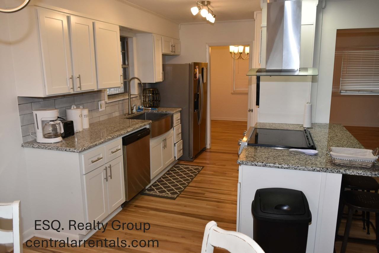 38 Shoshoni Dr #1 - Photo 6 of 21