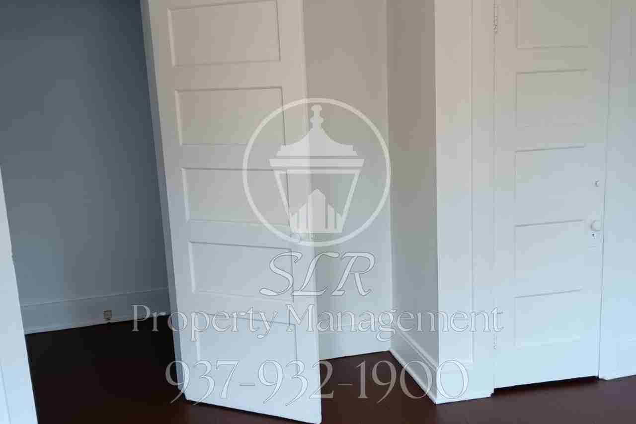 541 Grafton Ave #541 - Photo 2 of 14