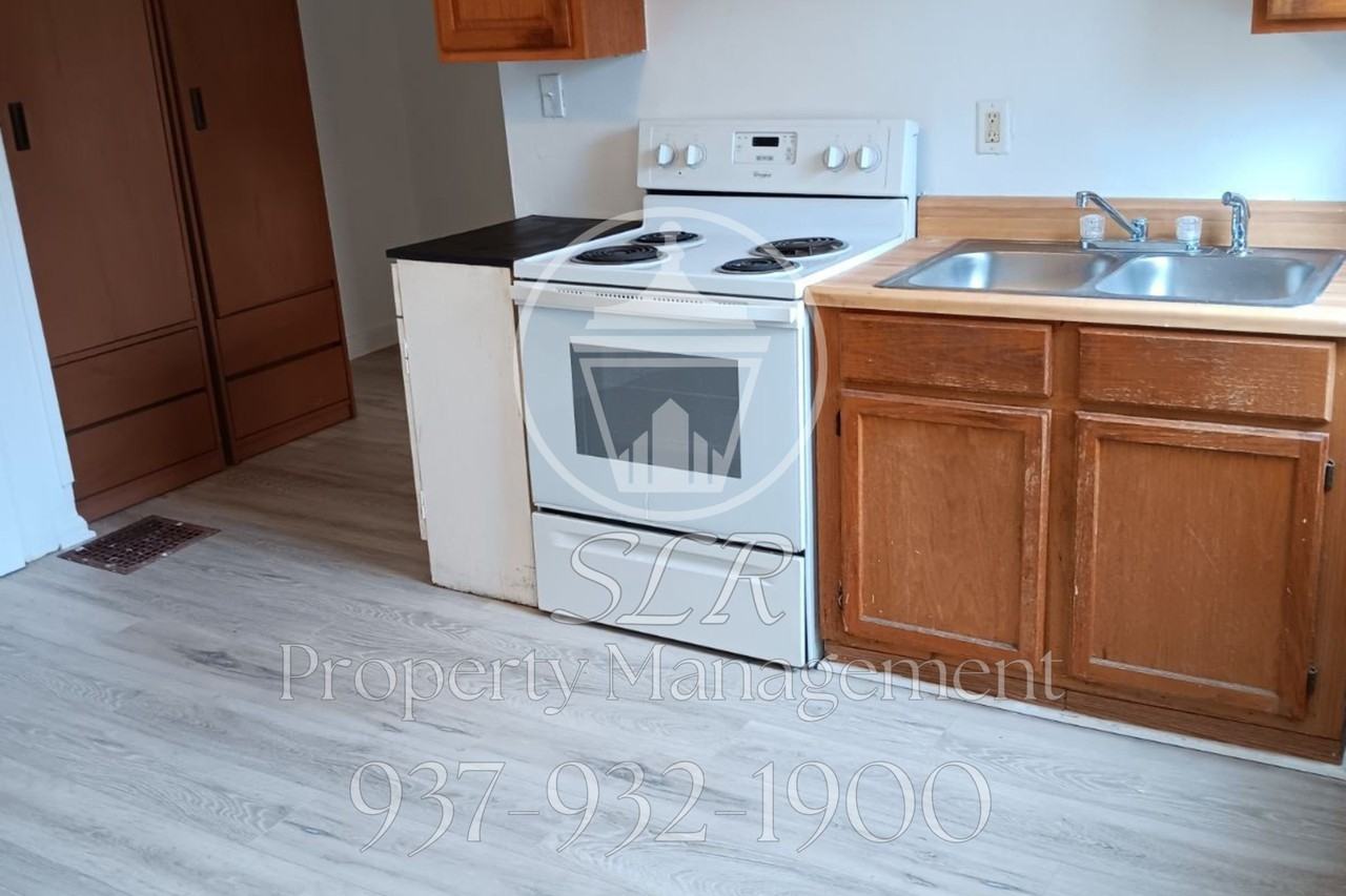 541 Grafton Ave #541 - Photo 7 of 14