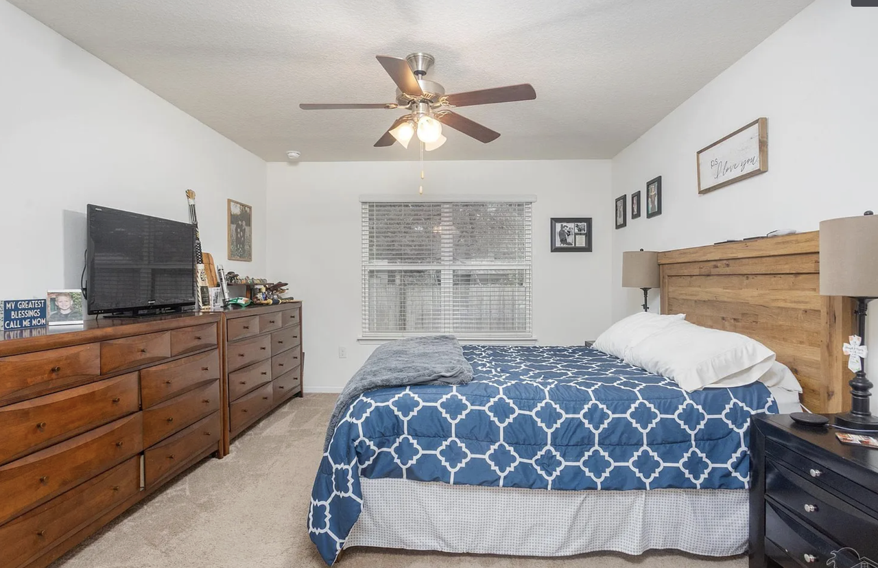 9470 Lutoo Ln #1 - Photo 4 of 10