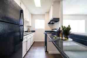 featured image of 4965 Logan Ave