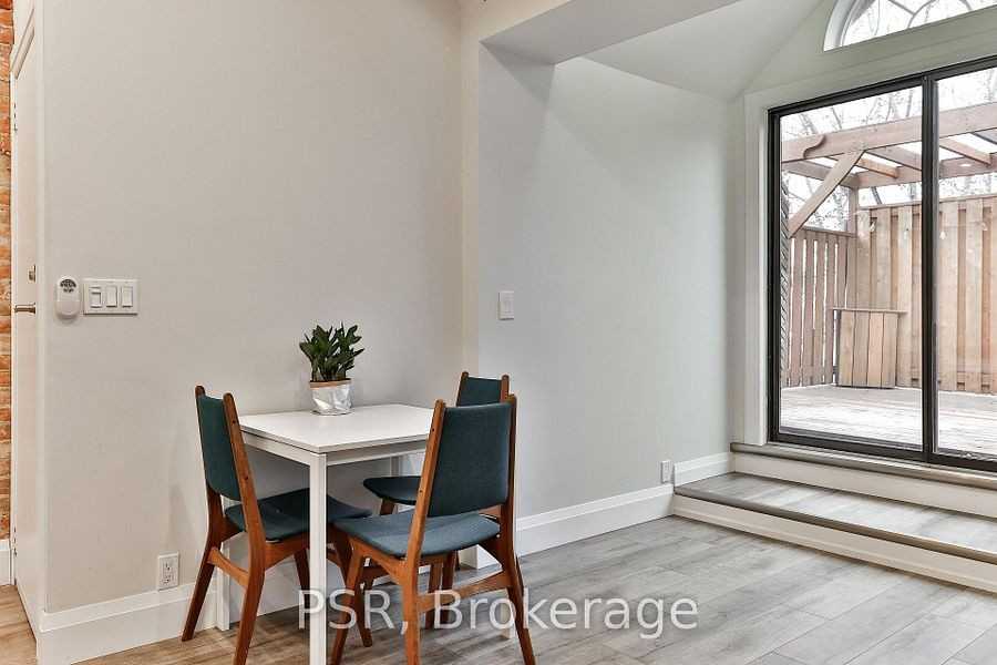 264 Dovercourt Road - Photo 3 of 16