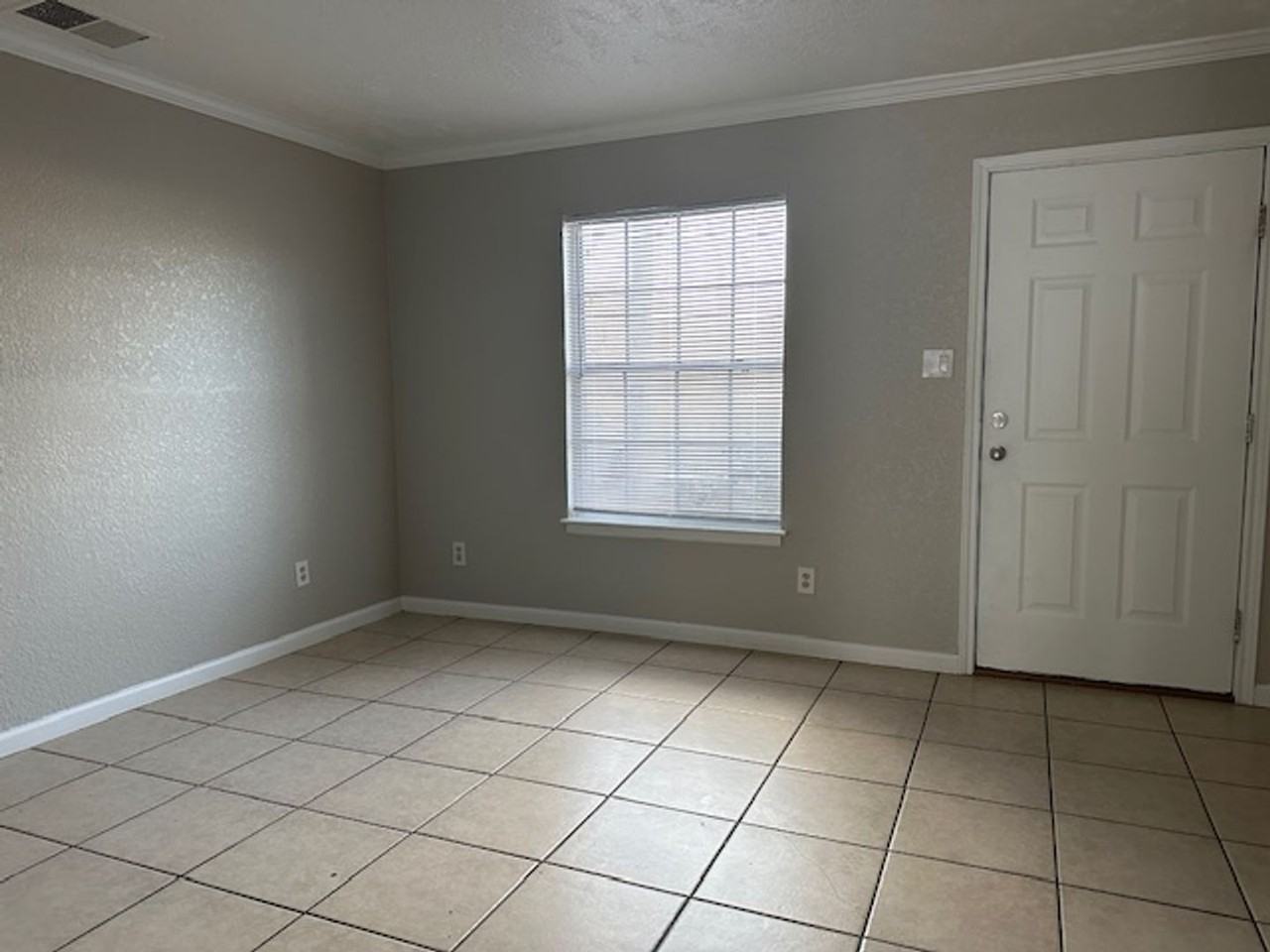 250 Cypress Lane - Photo 2 of 38