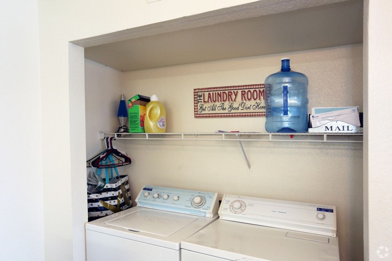 Vineyard Apartments - Photo 5 of 10