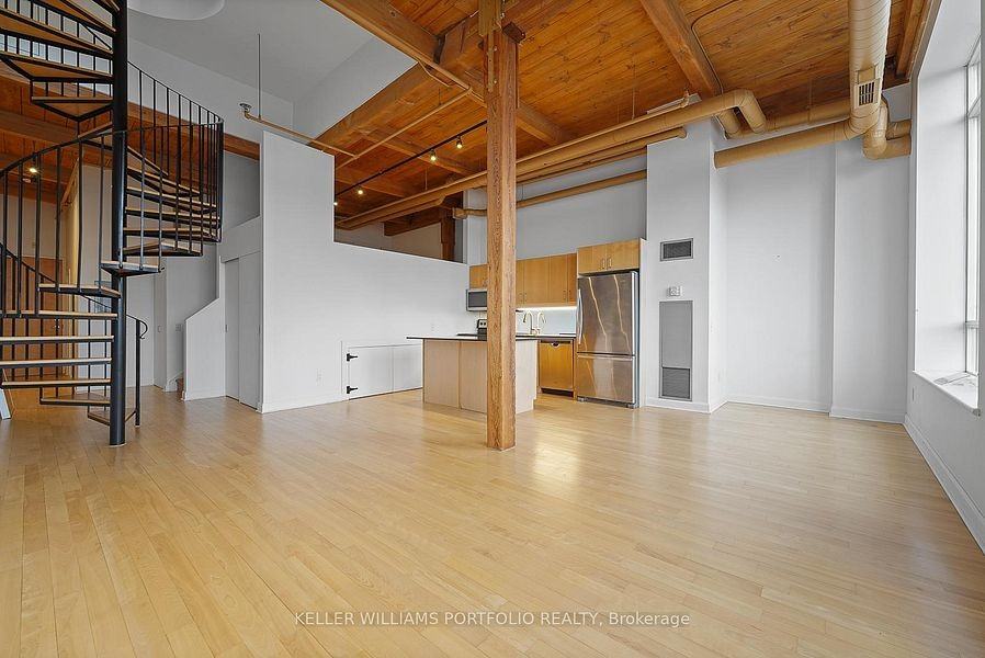 993 Queen Street West #PH21 - Photo 6 of 24