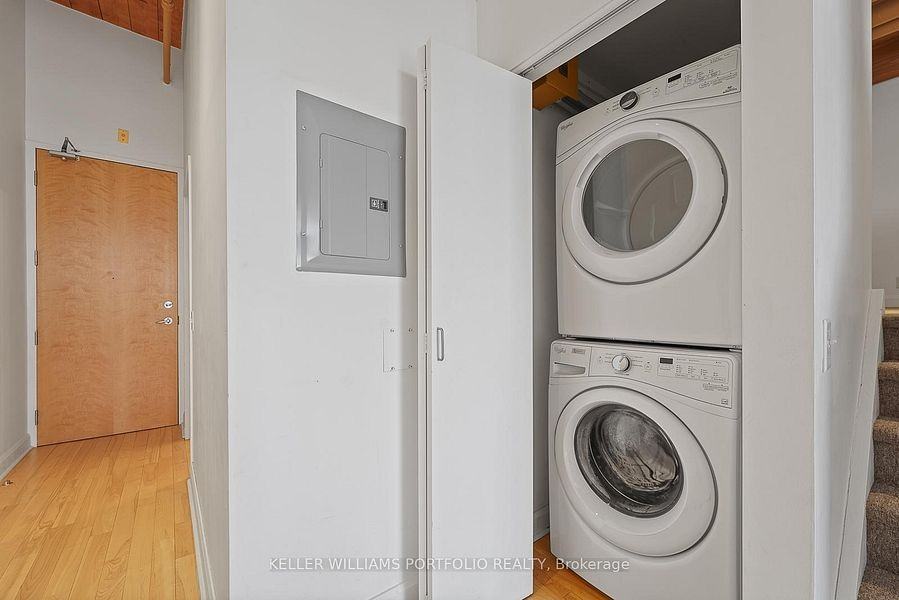 993 Queen Street West #PH21 - Photo 3 of 24