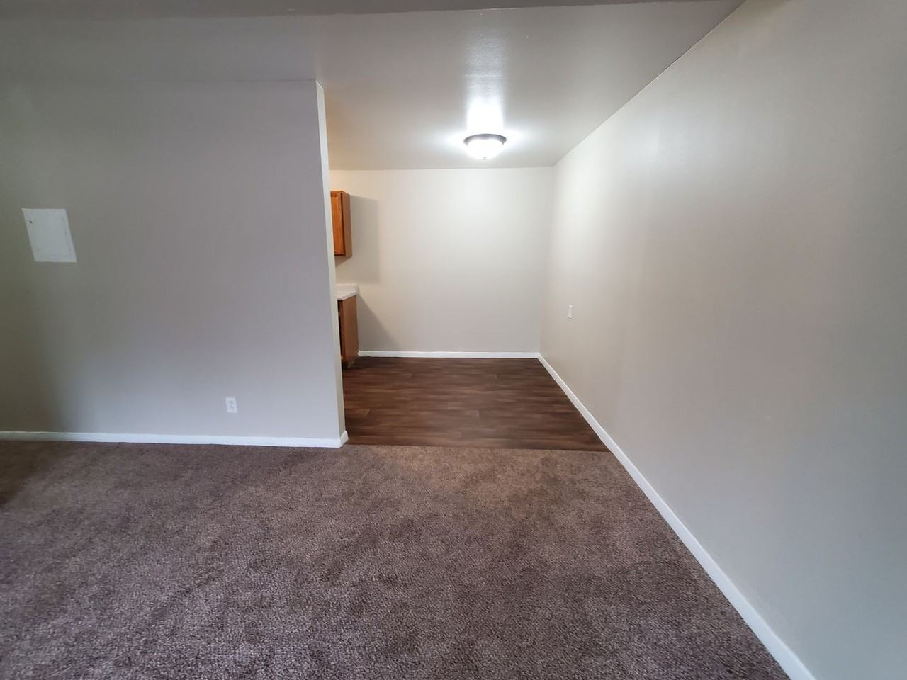 River Oaks Apartments - Photo 4 of 30