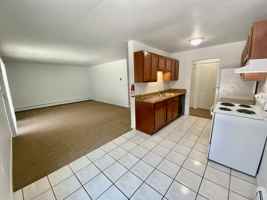 featured image of 2811 Golfside Rd