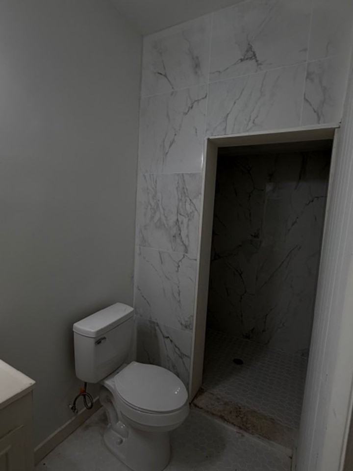 114 Ponce De Leon - Photo 3 of 4