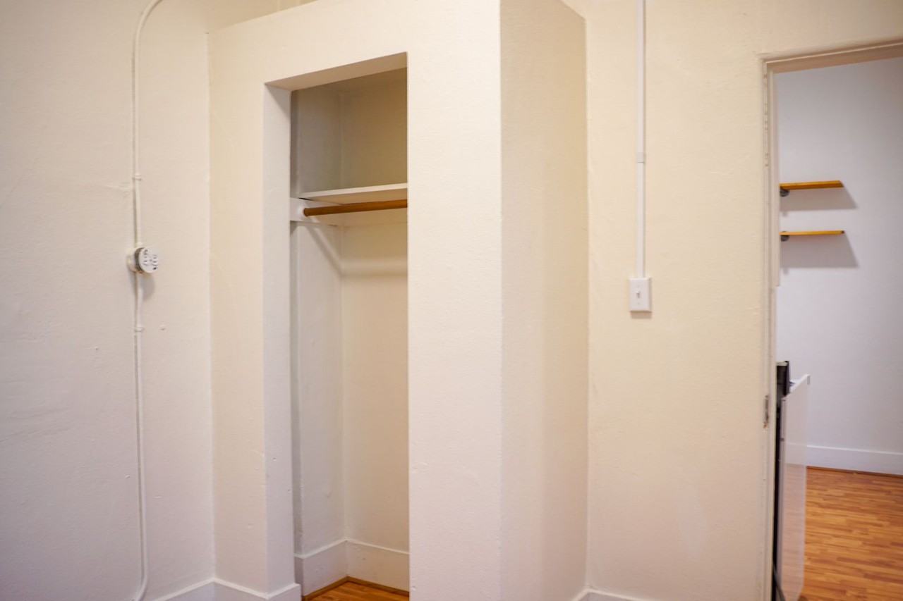 2044 N Kilpatrick St #208 - Photo 4 of 11