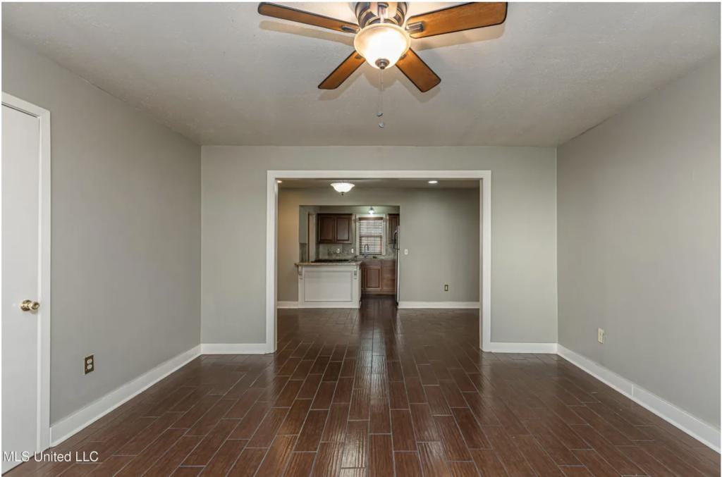 1633 Piedmont St - Photo 4 of 7