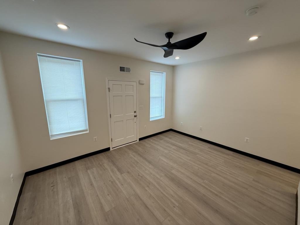 2078 Druid Park Dr - Photo 2 of 12