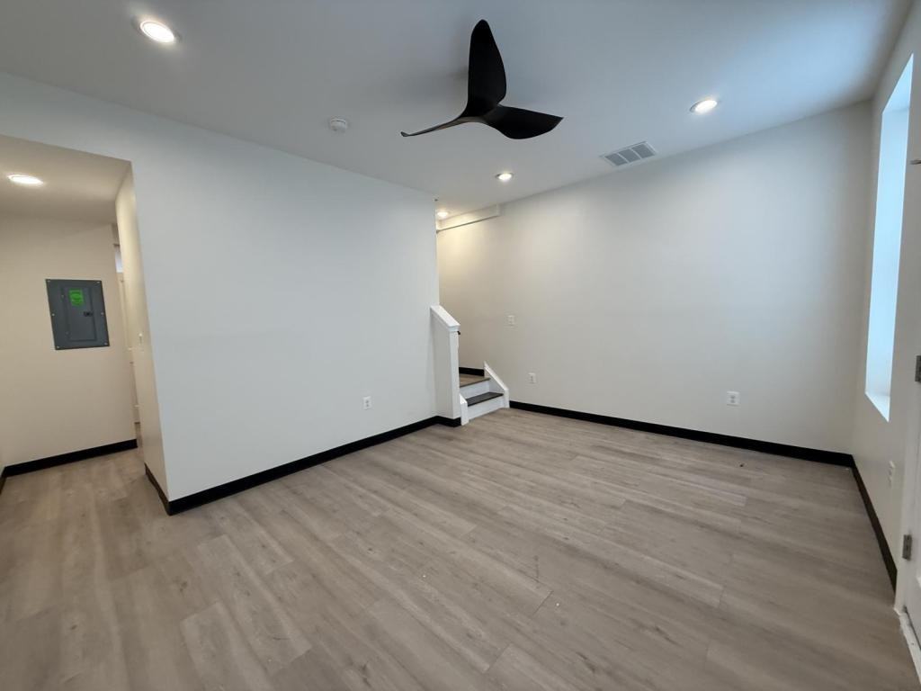 2078 Druid Park Dr - Photo 3 of 12