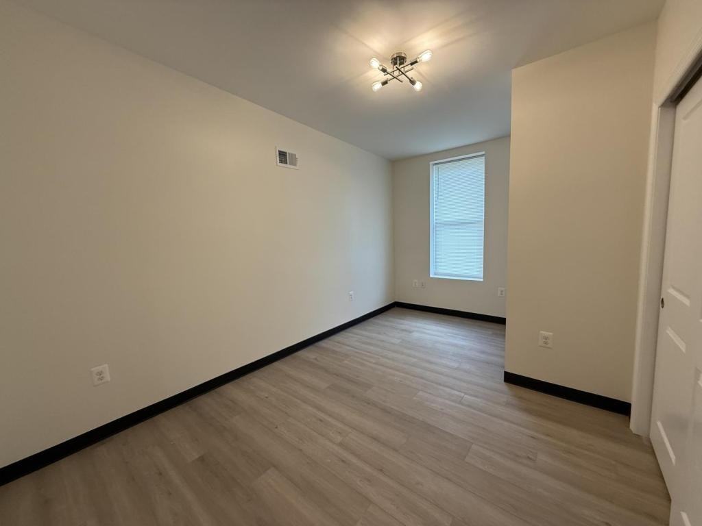 2078 Druid Park Dr - Photo 7 of 12