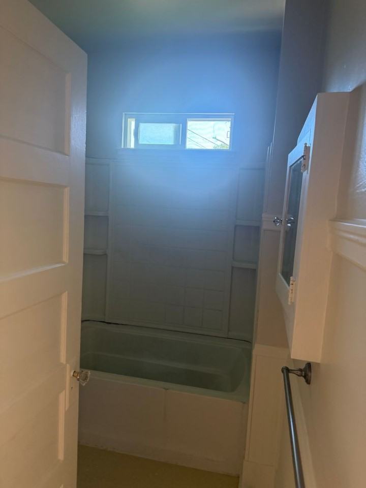 1274 E Canal Dr - Photo 7 of 9