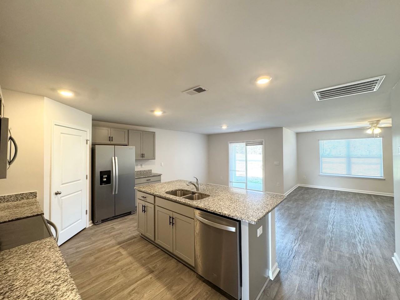 1040 Corn Husk Loop - Photo 7 of 16