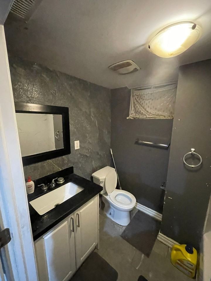 1 Lyon Heights Rd #2 - Photo 3 of 13