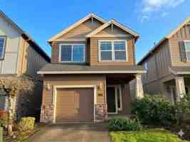 featured image of 4430 Se Redwood St