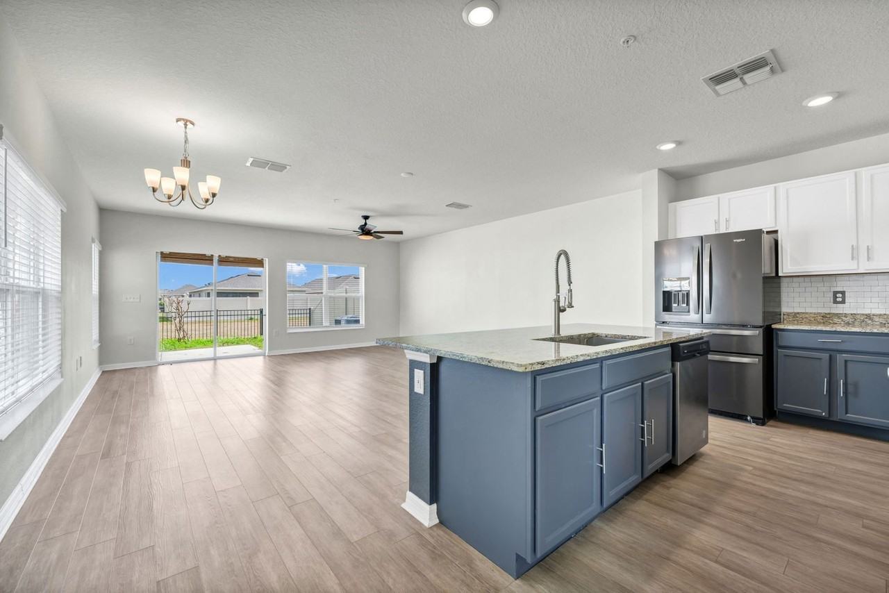 2265 Carrabelle Way - Photo 3 of 27