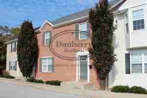 featured image of 1103 N Byrne Rd #1