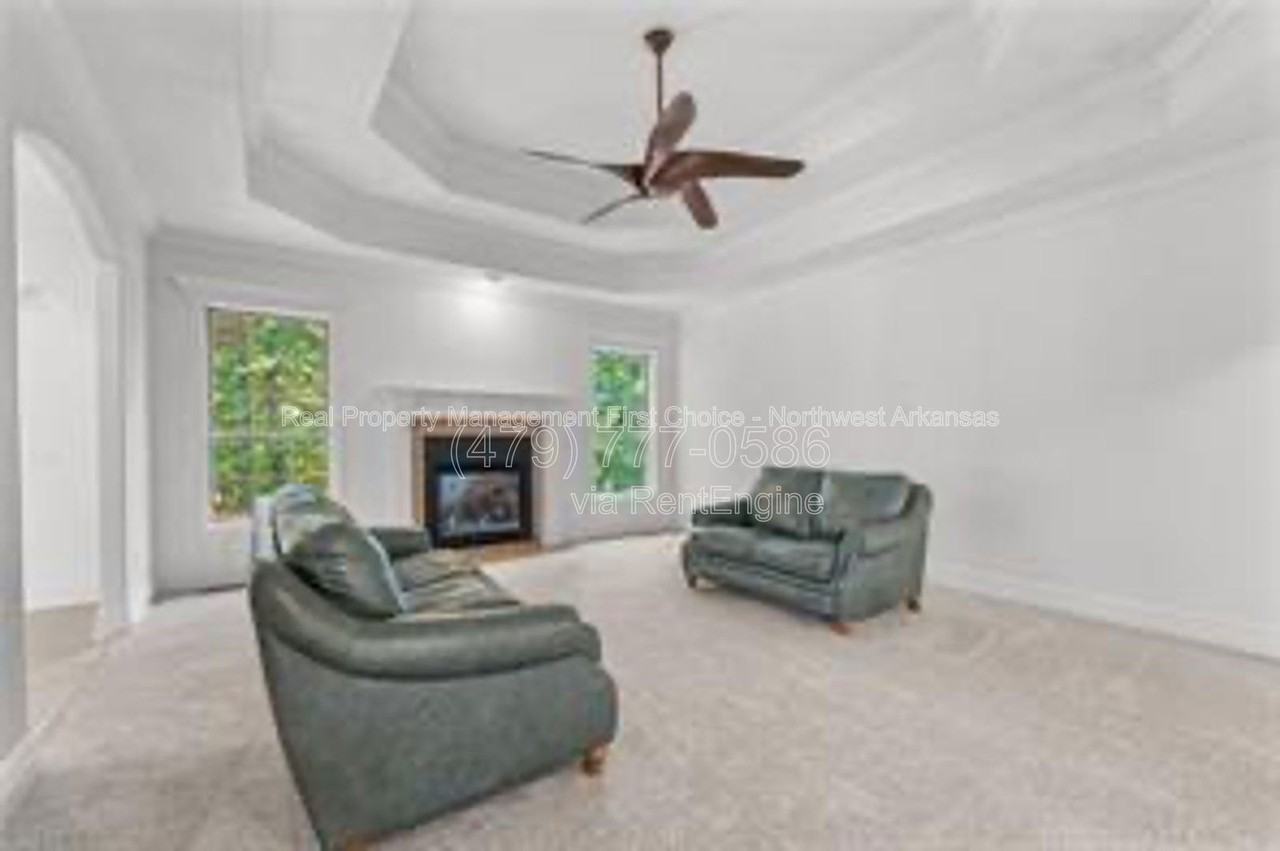 1 Dent Ln - Photo 2 of 13