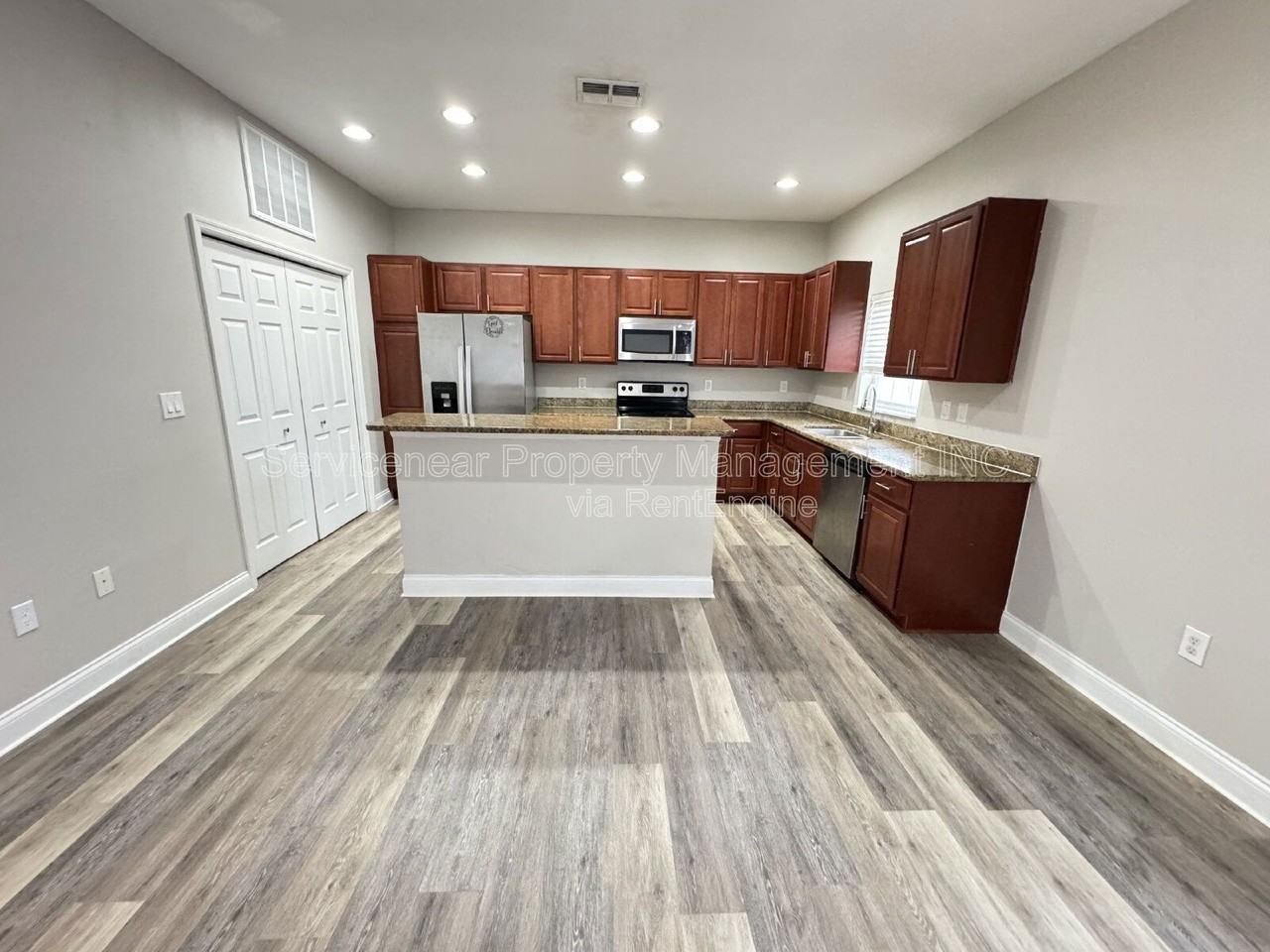 2293 Whitley Ln - Photo 3 of 24