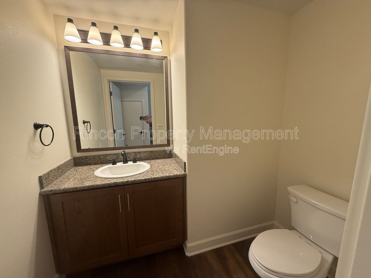 130 N Garden St #3243 - Photo 3 of 14