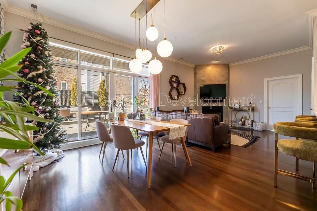 852 N Damen Ave #2C - Photo 5 of 20