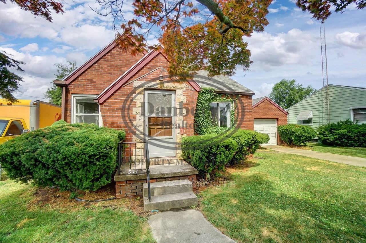 347 Darrow Ave #1 - Photo 2 of 43