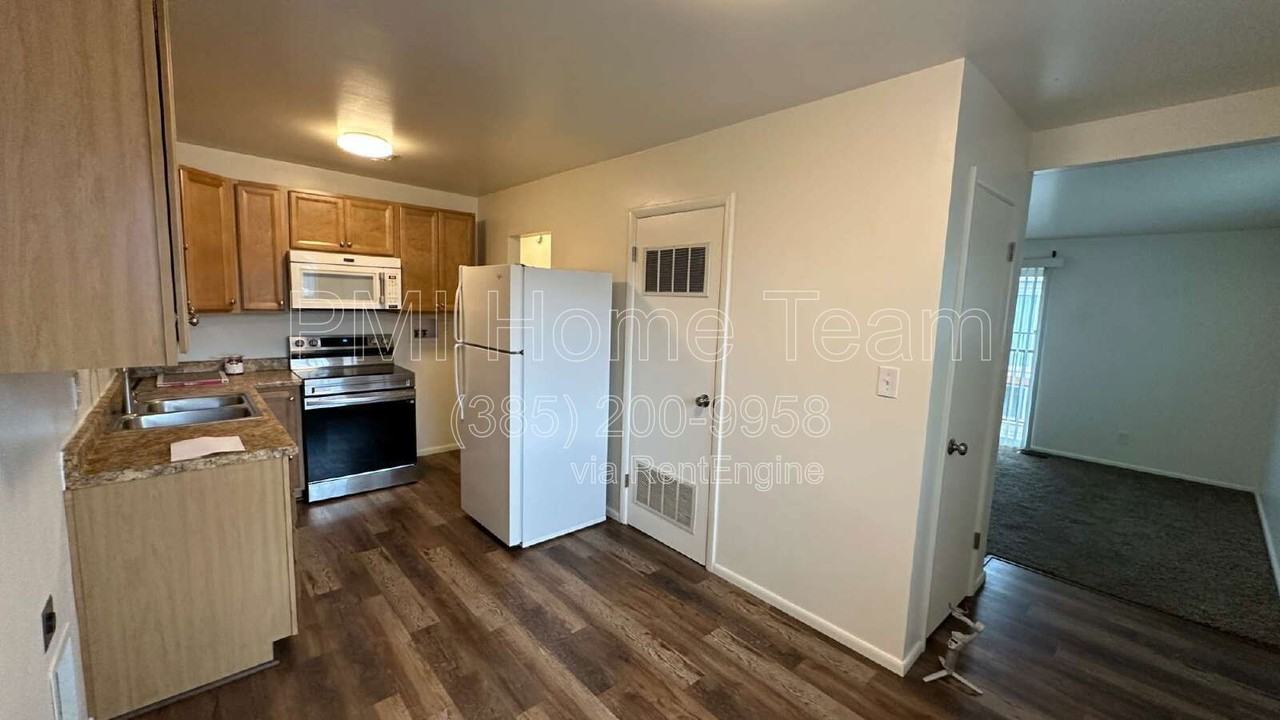 1920 W 4975 S #2 - Photo 4 of 9