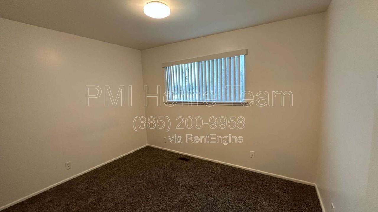 1920 W 4975 S #2 - Photo 6 of 9