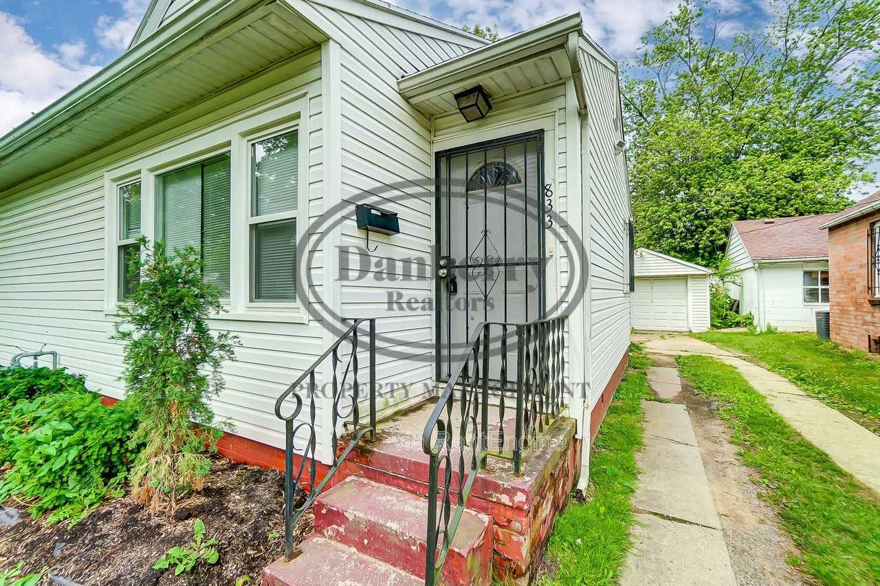 833 Turner Ave #1 - Photo 2 of 25