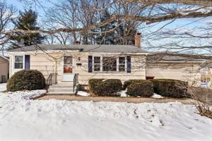 featured image of 19 Casper Ct