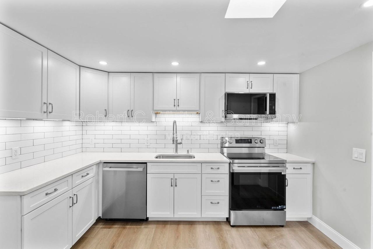 19 Casper Ct - Photo 4 of 27