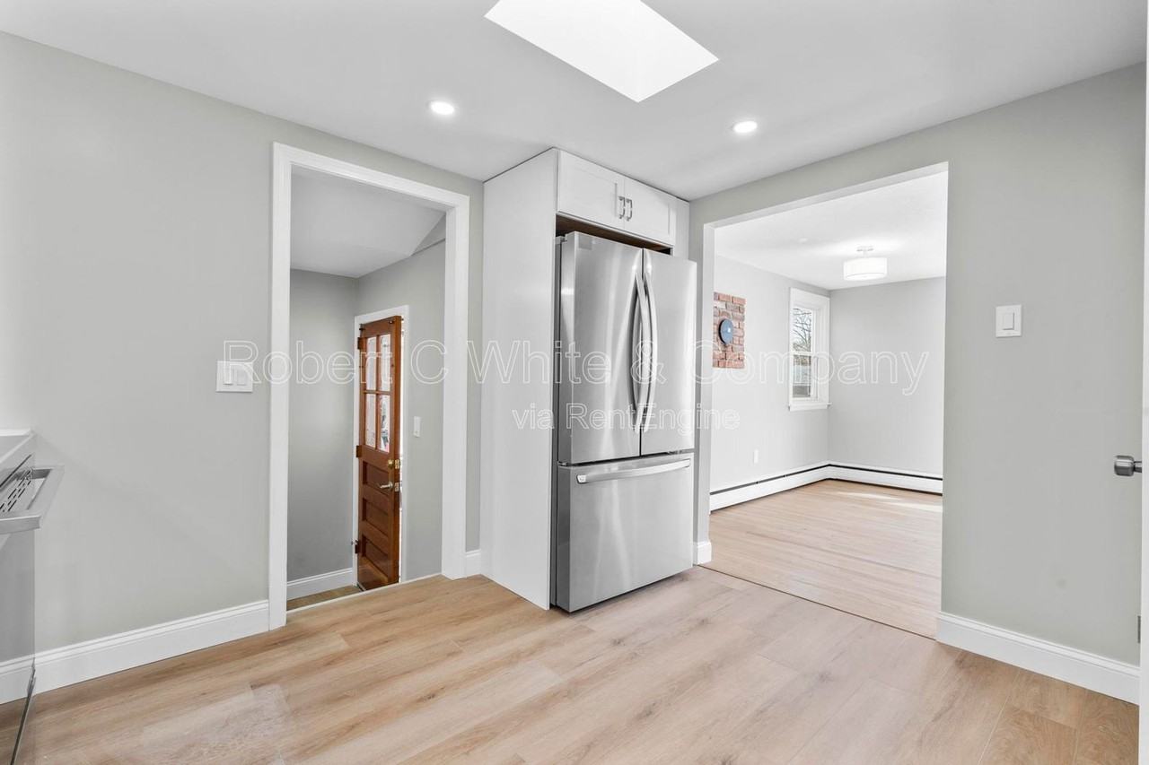 19 Casper Ct - Photo 6 of 27