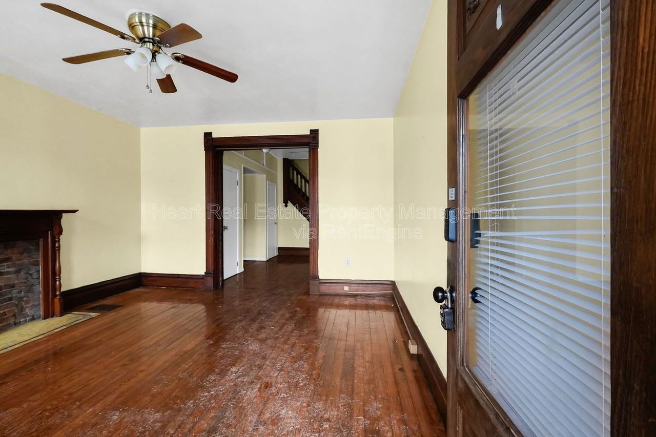 69 E 1st Ave - Photo 7 of 37