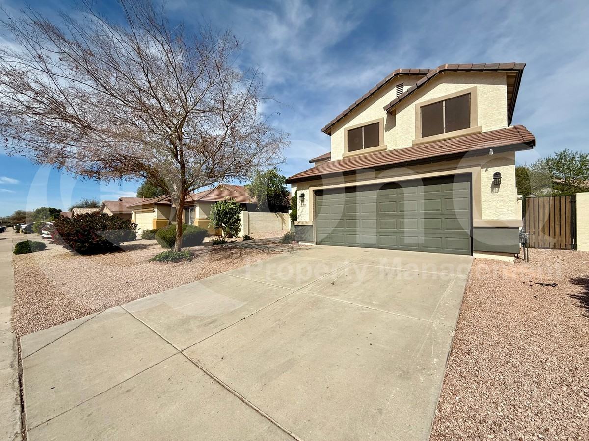 3318 E Woodside Way - Photo 2 of 2