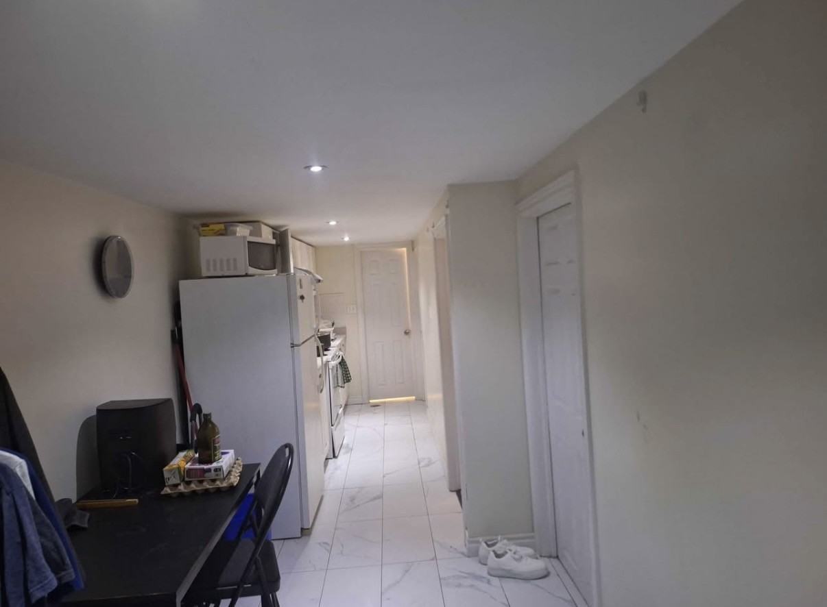 College St & Brunswick Ave - Photo 6 of 13