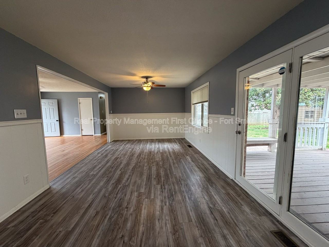 1901 S 72nd St - Photo 3 of 30