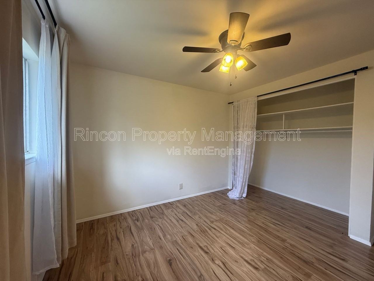 8874 Clinton Ct - Photo 7 of 21