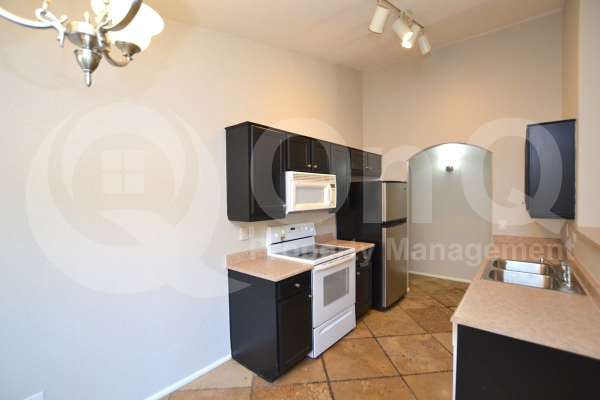 3544 S Adelle - Photo 4 of 18