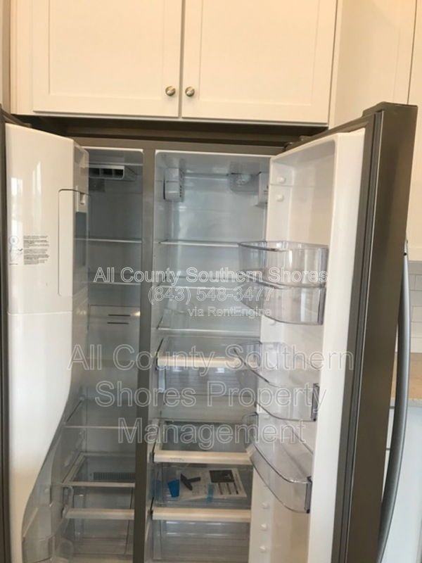 877 Devon Estate Ave - Photo 7 of 25