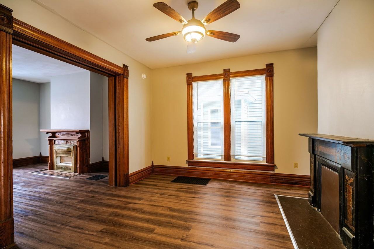 1250 Indianola Ave - Photo 7 of 22