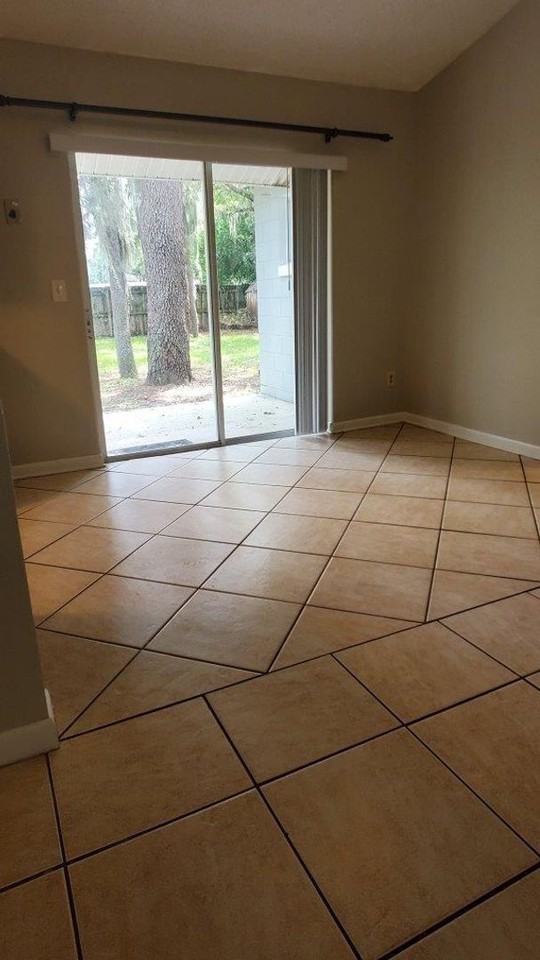 9220 Larette Dr - Photo 6 of 22