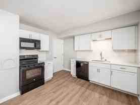 554 Riverview Dr #C - Photo 1 of 1