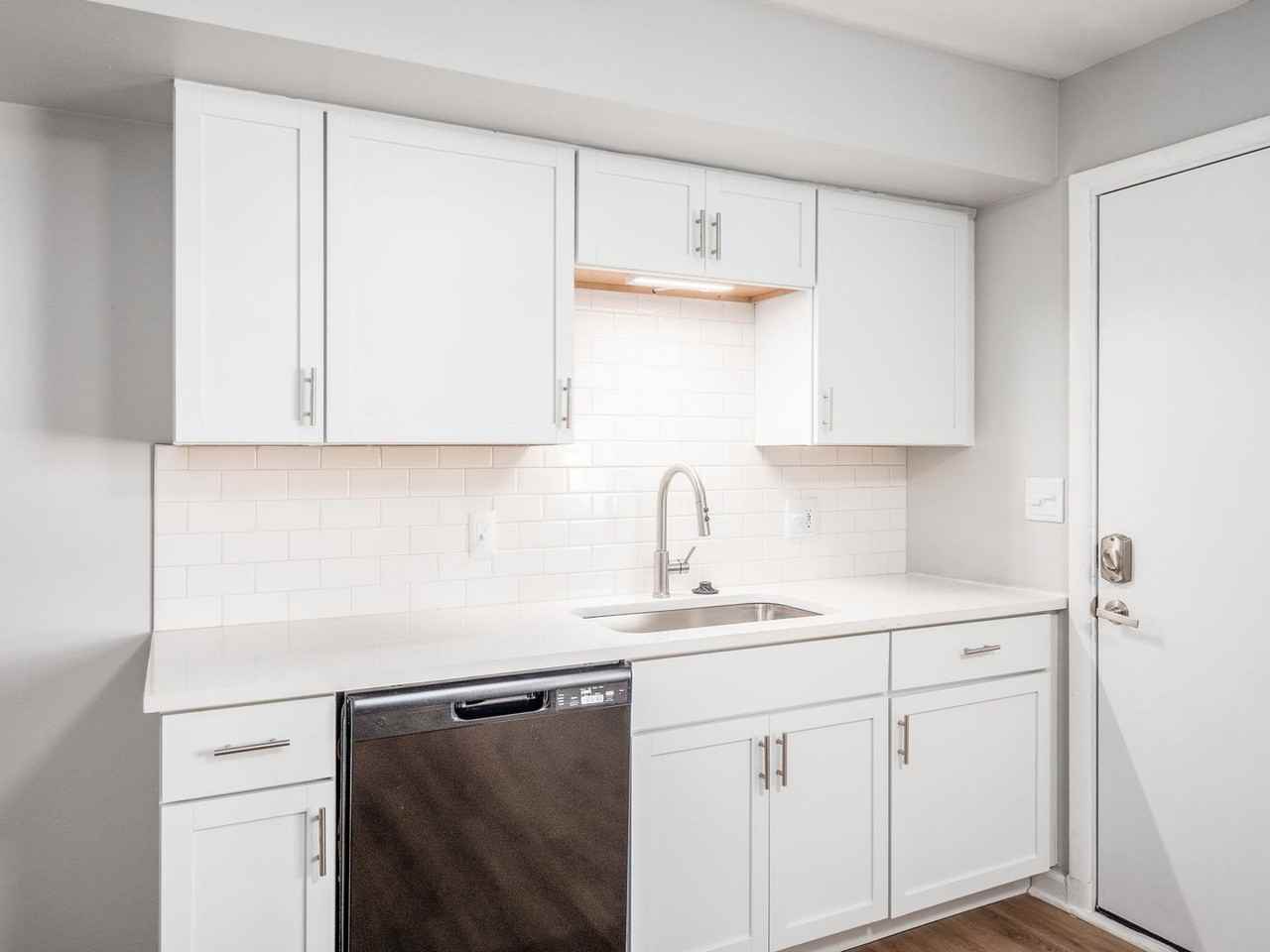 554 Riverview Dr #C - Photo 6 of 23