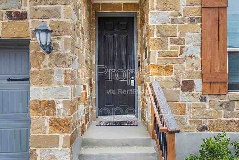11627 Troubadour Trl - Photo 3 of 34